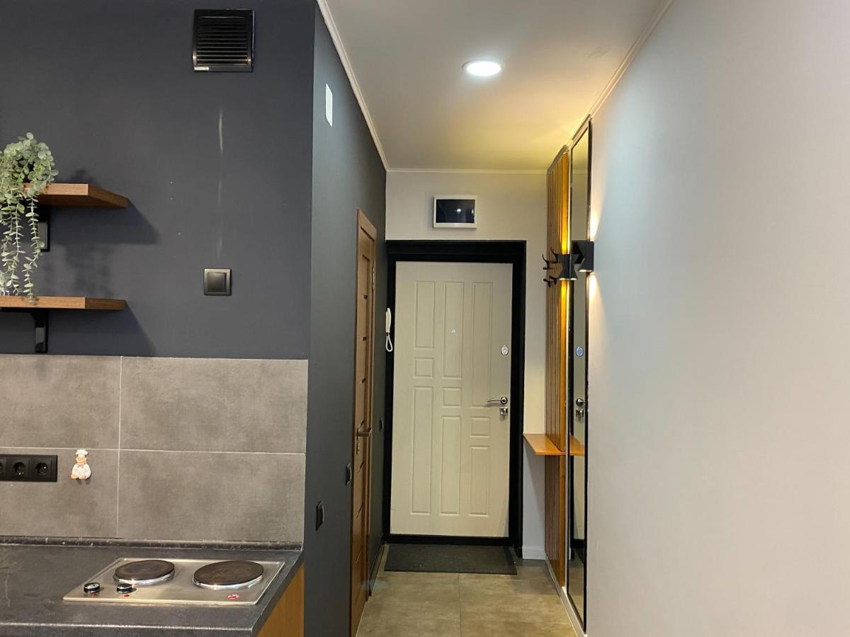 אלמטי Студия В Стиле Loft В Центре Города מראה חיצוני תמונה